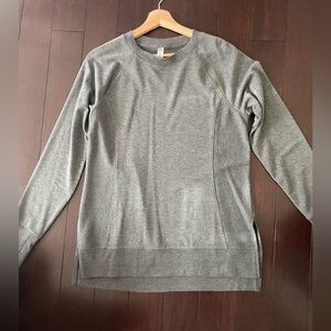 Women’s RBX long sleeve long top never worn